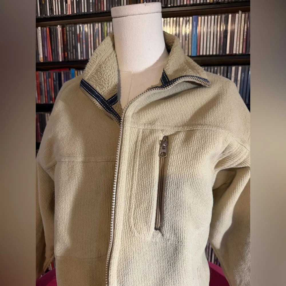 Patagonia Tan Synchilla Boho cozy Fleece - Picture 5 of 8